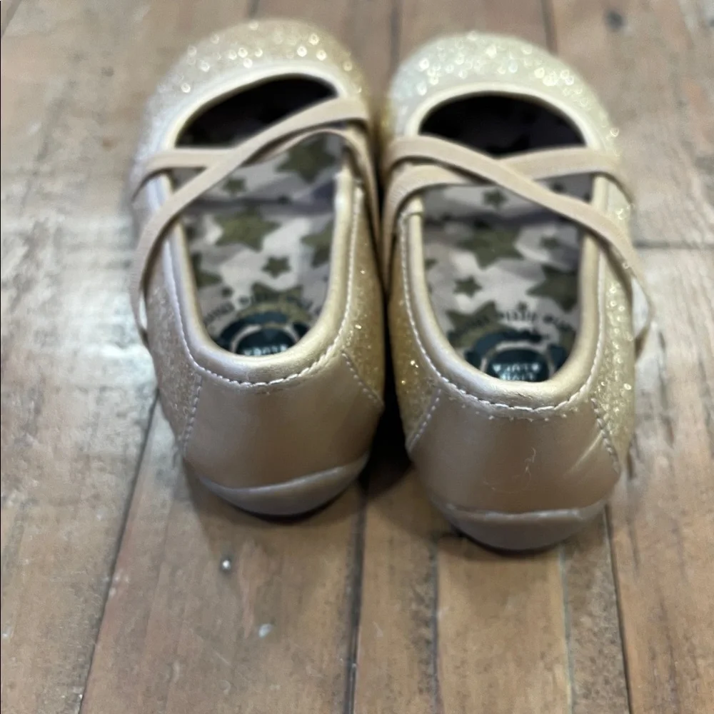 Livie & Luca gold metallic glitter cross strap Mary Jane flats size 6